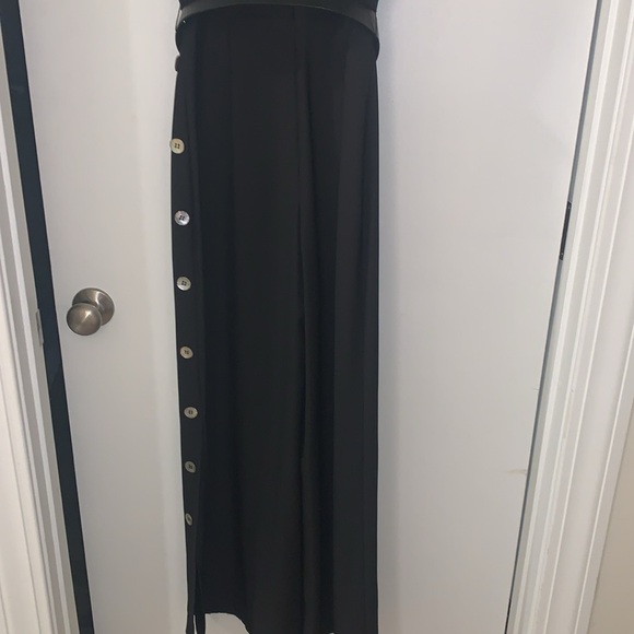 Choc Top Jumper/Romper.  Size Small.  Wide leg.  Black w oversized leg buttons - Picture 7 of 8